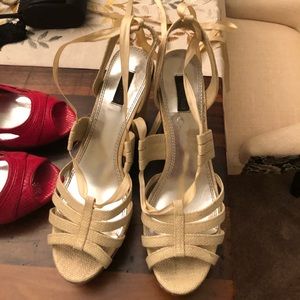 White House Black Market Wedges